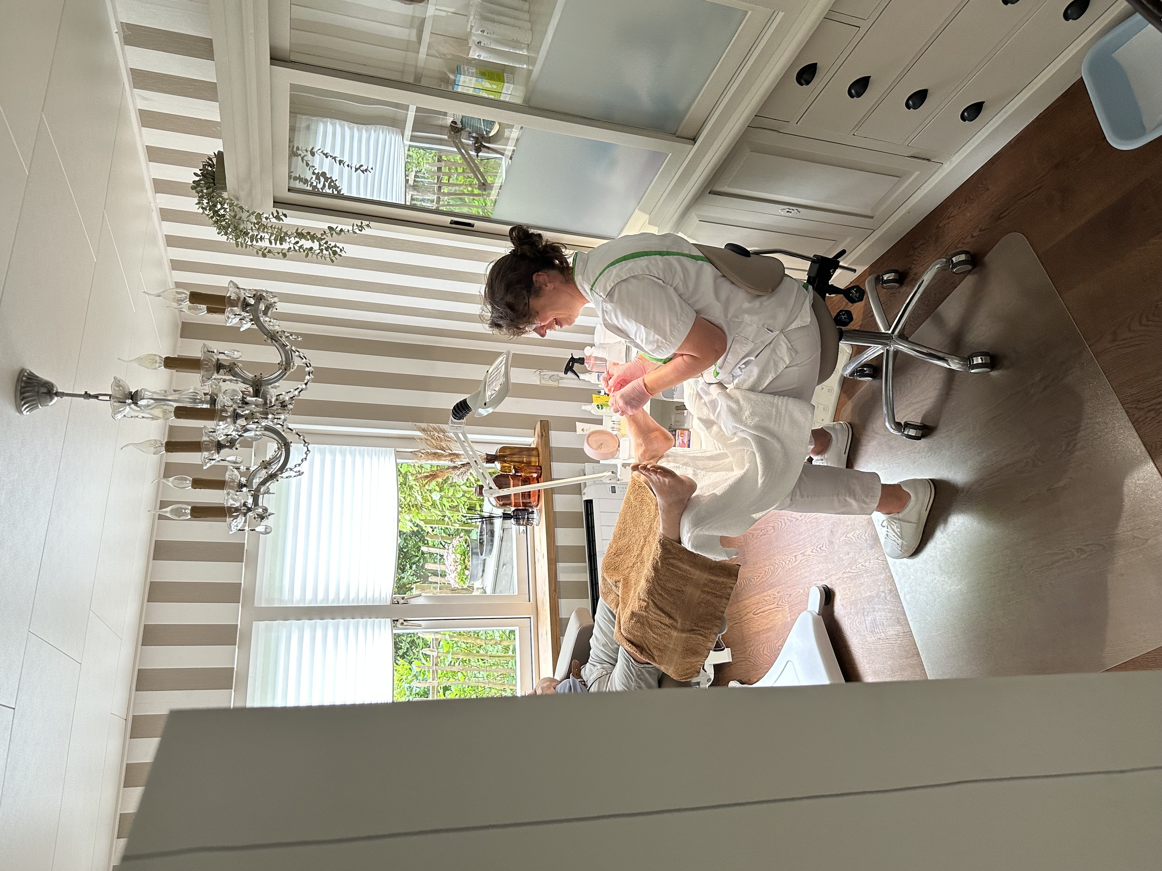 Pedicure Service